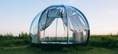 In een duurzame tent pal onder de sterren