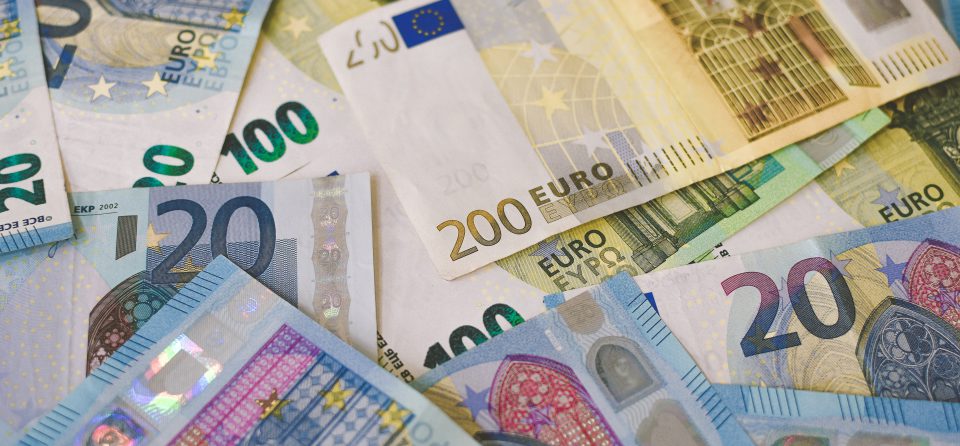 geld lenen voor schulden risicos