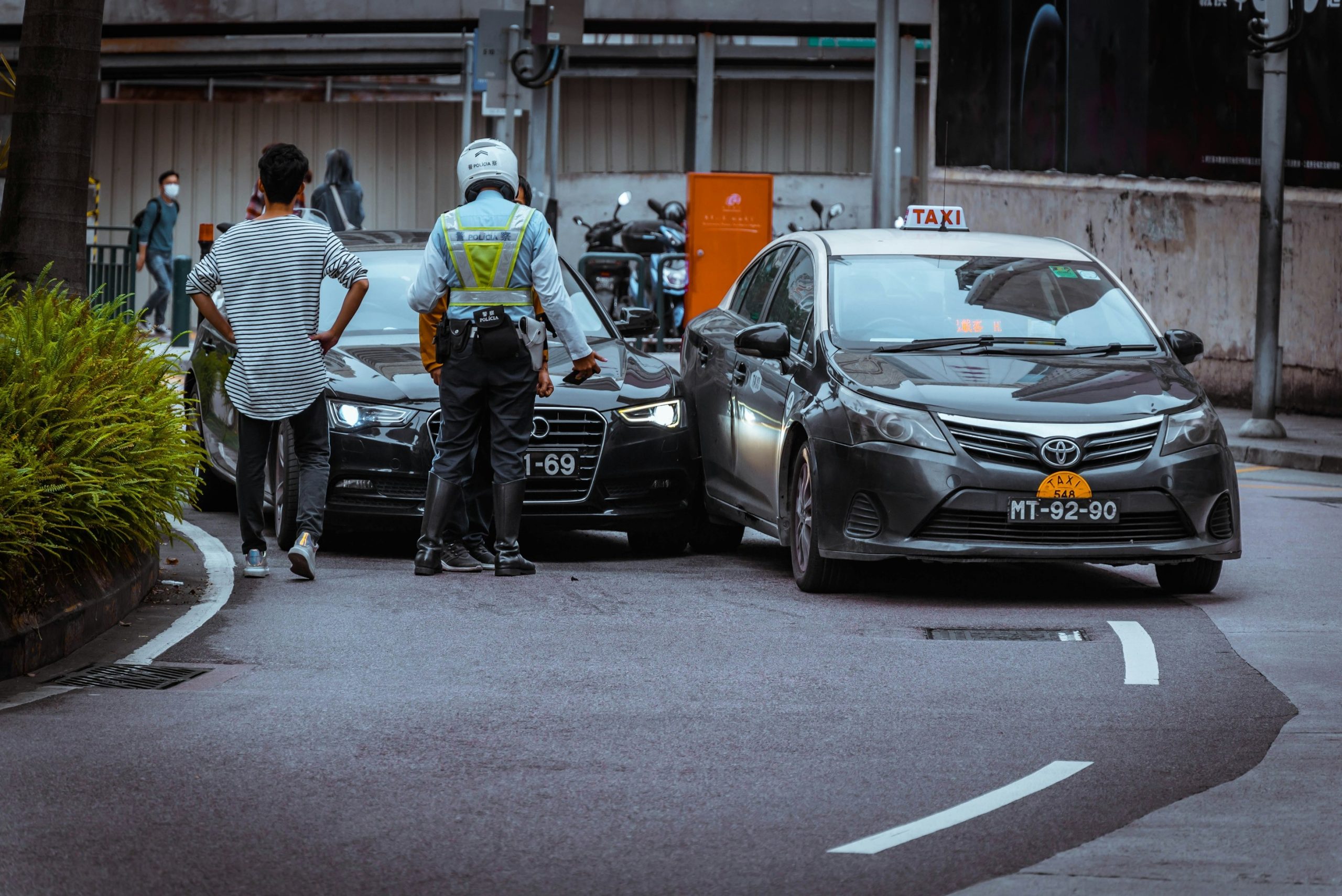 Auto-ongeluk gehad: wat nu? | Pricewise