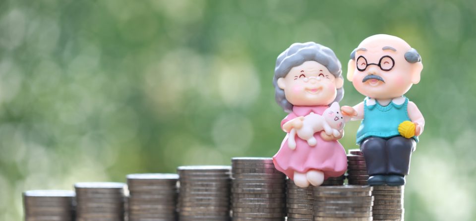 Geldmunten met twee oude mensen