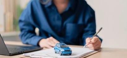 Autoverzekeringspremies eindelijk omlaag na maanden van forse premieverhogingen