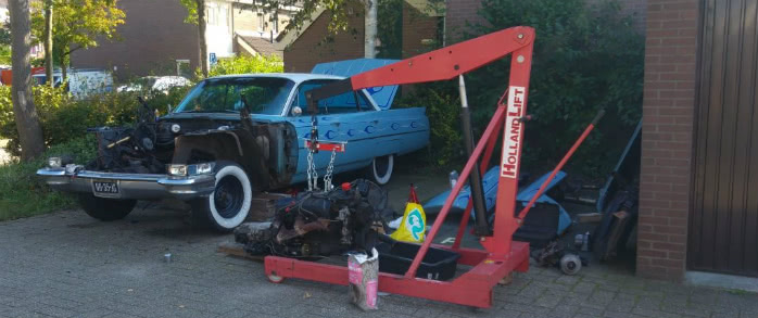 Klussen aan de oldtimer Klusruimte-zoeken-oldtimer